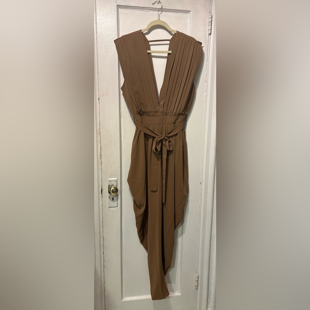 Elegant Tan Jumpsuit with Pleated Design